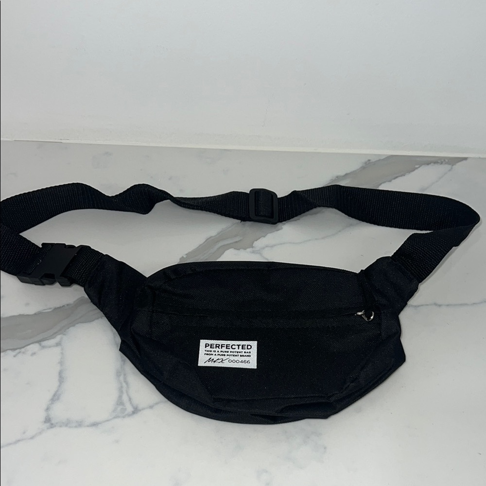 NWOT Black Waist Bag/ Fanny pack